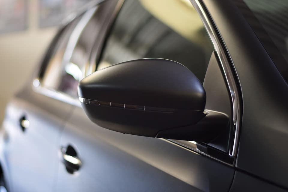 Autolifte er uundværlige både på autoværkstedet og hjemme i garagen